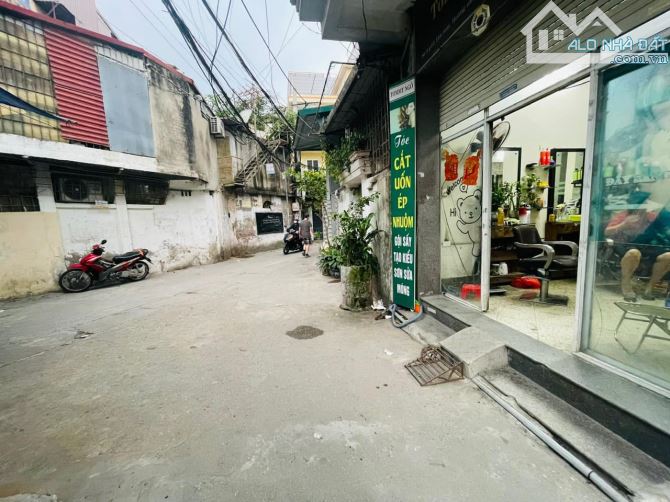 BÁN NHÀ PHỐ TÂN MAI, KINH DOANH, MẶT NGÕ, GARA Ô TÔ, THANG MÁY, 95M2 6T MT6M GIÁ 12.9 TỶ