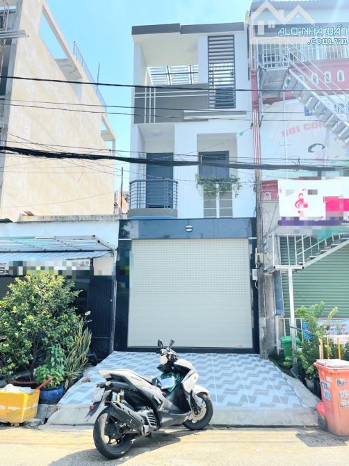 Bán Mặt tiền nhánh phố Tây Thạnh Tân phú, 4x16m, 4 tầng, nhà mới, 9 tỷ xíu