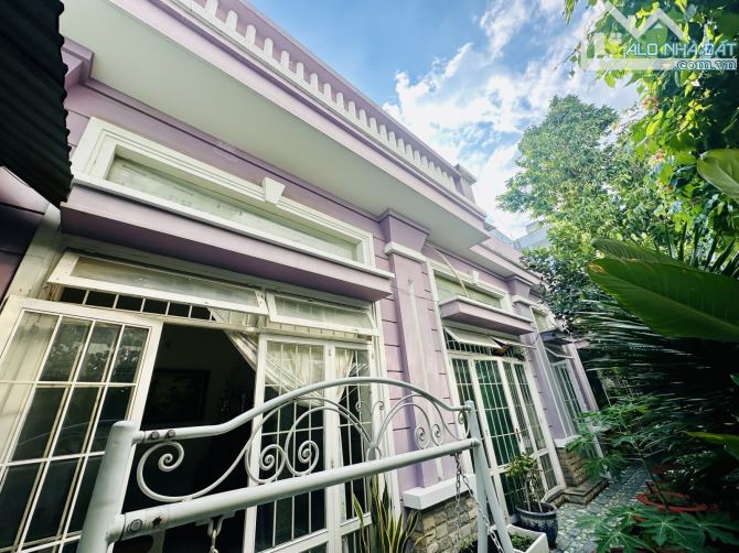 Nhà MT Đào sư tích 272m2 ngang 8.5m2 phước kiển nhà bè.