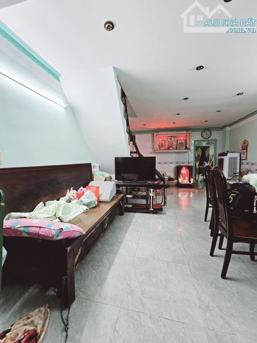 BÁN NHÀ QUẬN 6  HẺM XE HƠI - NỞ HẬU ĐẸP 70M2 - 3 TẦNG - 1