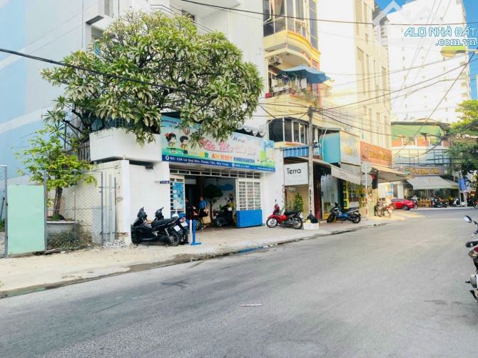 CẦN BÁN NHÀ CẤP 4 MẶT TIỀN ĐƯỜNG LÊ QUÝ ĐÔN GIÁ 18 TỶ - 1
