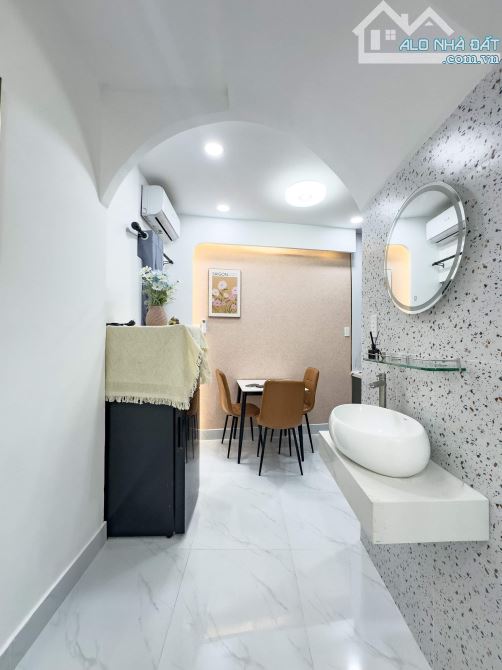 3 phòng ngủ Phan Văn Trị, Bình Thạnh, sát mặt tiền, chỉ 4.15 tỷ - 1