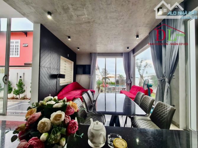 3261 BIỆT THỰ HỒ BƠI GẦN TRUNG TÂM- VIEW SĂN MÂY & THUNG LŨNG ĐÈN CỰC ĐẸP -KINH DOANH TỐT - 17