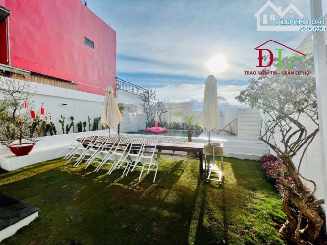3261 BIỆT THỰ HỒ BƠI GẦN TRUNG TÂM- VIEW SĂN MÂY & THUNG LŨNG ĐÈN CỰC ĐẸP -KINH DOANH TỐT - 24