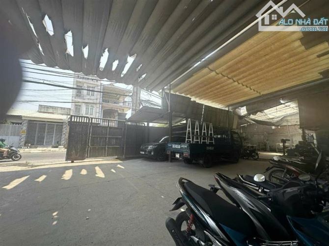 Bán nhà xưởng mặt tiền đường Võ Thị Hồi 30x38 chỉ 40 tỷ xã xuân thới đông huyện Hóc Môn - 3