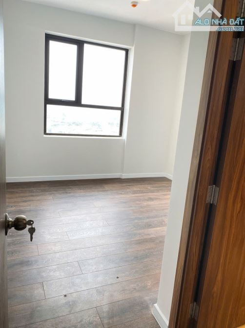 Bán Căn Hộ Opal Bouverd , 3PN , 2WC , 100m2 , Sổ Hồng Riêng , Giá : 3 Tỷ 850 - 4