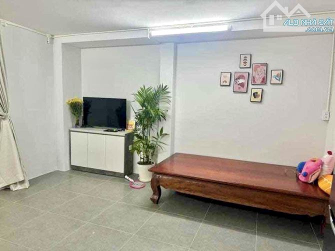 Bán Nhà Phạm Vấn - 2 Tầng - Gần Biển - 71m2 - Nhà Mới Ở Ngay - 5Tỷ7. - 6