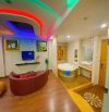 Hotel Mặt Tiền đường số 7 giáp Quận 1 7 tầng.Thu nhập trên 3 tỏi/năm