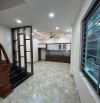 Hàng hiếm tại đường Xuân Phương , ngã tư Canh, bán nhà 6 phòng ngủ, cách 100m ra đường oto