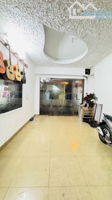 💥Nhà Đẹp Tây Sơn, Đống Đa, Phân Lô, Ngõ Ôtô, Kinh Doanh, DT 52m2, 5 Tầng, Giá 18 Tỷ