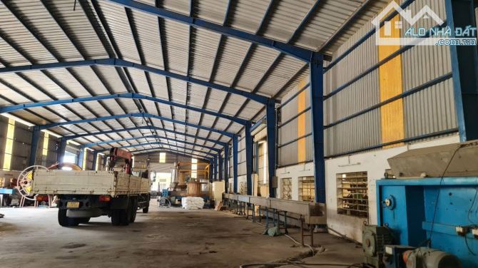 Bán kho xưởng mặt tiền nhựa 12.326m2 ở Đức Hòa, Long An giá 110 tỷ - 2