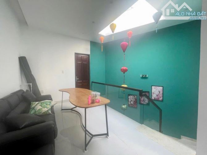 🔥 BÁN NHÀ 72M² GẦN CHỢ CÔ GIANG - 1 TRỆT 2 LẦU, HẺM Ô TÔ, PHÙ HỢP GIA ĐÌNH ĐÔNG NGƯỜI 🔥