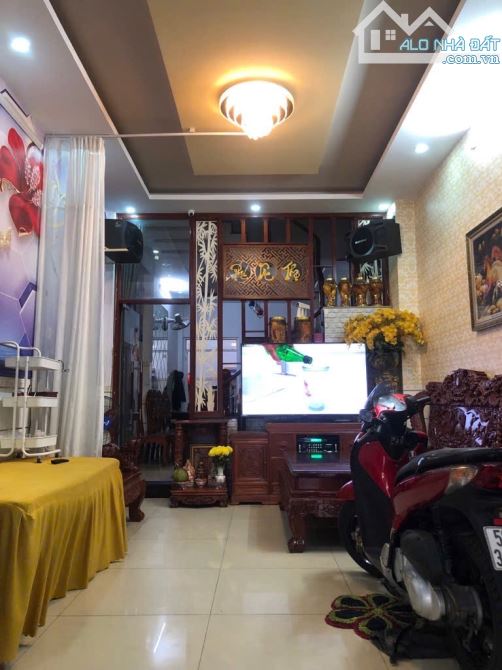 chào mới 7 TY 🌹 , 🏠HẺM Ô TÔ TRÁNH  -ĐƯỜNG HƯƠNG LỘ 2  - NHÀ ĐẸP 5 TẦNG BTCT -73M(4X18) - 1