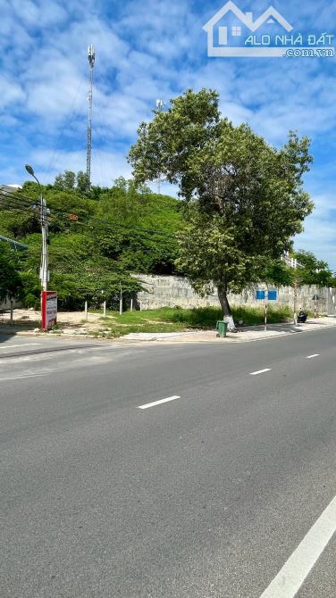 Bán đất Lô góc mặt tiền đường Phạm Văn Đồng, P.Vĩnh Thọ, Nha Trang 50,4m2 ( rộng 10,67m ) - 1
