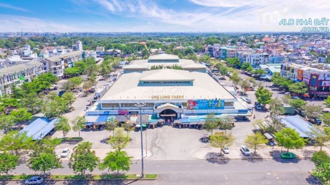 Lô đất hàng hiếm mặt tiền Đinh Bộ Lĩnh cách chợ Long Thành 200m, 198.5m2, giá 1 tỷ8 ,SHR! - 1