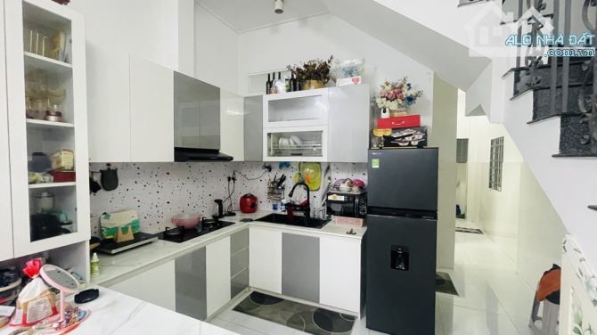 🏠NGUYỄN VĂN QUÁ - QUẬN 12 - DT 60M - XÂY 2 TẦNG KIÊNG CỐ - CHỈ 3. X TỶ👌 - 1