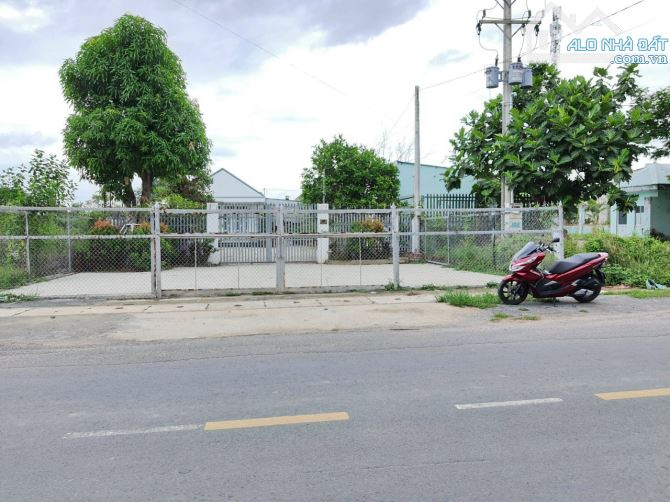 Ngộp NH bán lỗ đất MT đường Hùng Vương Nhơn Trạch,mua bán KD,giá rẻ 3,5tr/m.GỌI NGAY 24/24 - 1