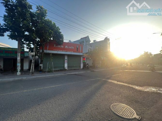 Nhà Mặt tiền kinh doanh, Trần Hưng Đạo, P. Đông Hòa, TP. Dĩ an, BD,Gía: 8,2 Tỷ. - 2