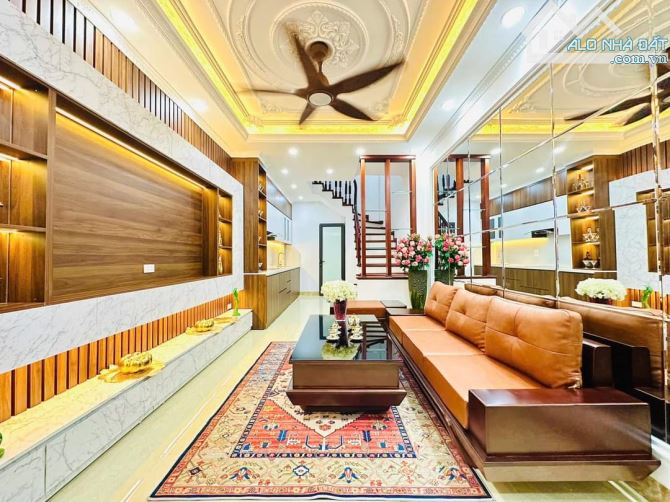 ĐỘI CẤN- MẶT NGÕ KINH DOANH- DT 30M GIÁ 7,7 TỶ - 2