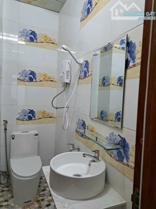 TOÀ CĂN HỘ DỊCH VỤ- p.HOÀ MINH - tổng 9 Phòng - DÒNG TIỀN ~32tr/tháng. Chỉ 5.8x TỶ - 2