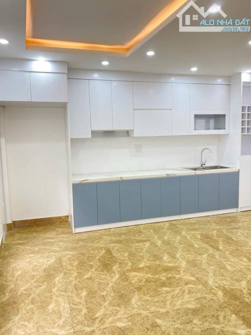 Bán nhà đẹp Khương Đình, 36m2, 5 tầng, mt 5m, lô góc, gần phố, 7.2 tỷ - 2