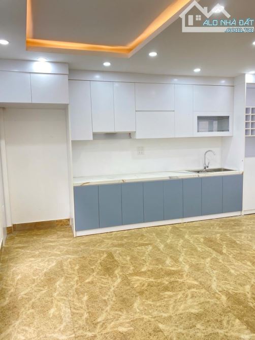 SIÊU HỜI, NHÀ LÔ GÓC 40M2, PHỐ KHƯƠNG ĐÌNH - Ô TÔ - GẦN NGÃ TƯ SỞ GIÁ CHỈ 7.2 TỶ - 2