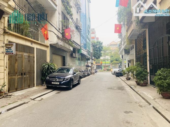 View ngõ 10 Nguyễn Văn Huyên, Mặt Ngõ Kinh Doanh, 70m2, 5 Tầng, Cạnh Công Viên, Oto Tránh - 2