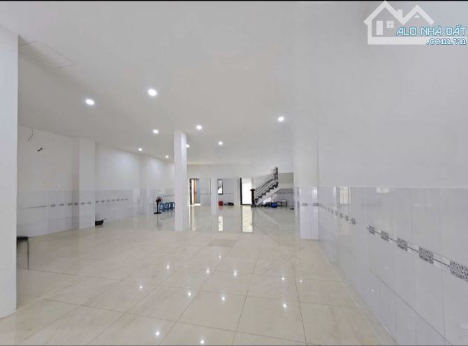 Cho thuê toà nhà 5 lầu ngang8,5m/1300m2 góc 2 mặt tiền Phạm Văn Thuận ,Biên Hoà - 2