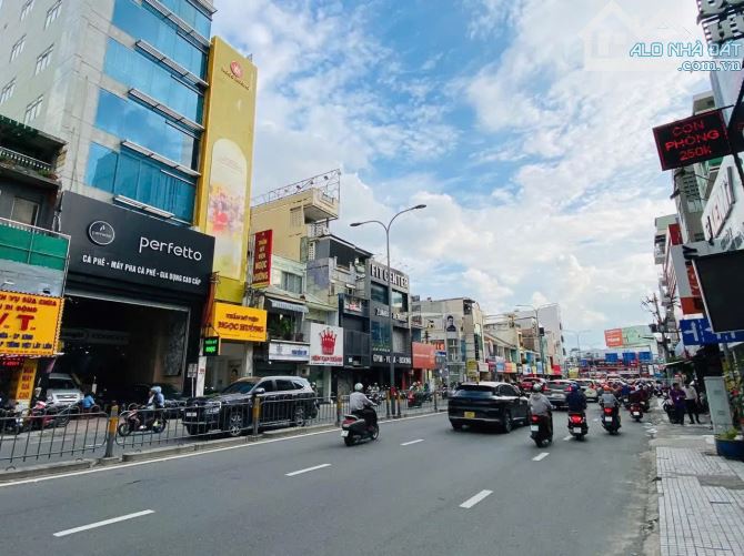 Toà Building Thương Hiệu 195-197 Phan Đăng Lưu, Phú Nhuận - 8x18M, Hầm 9 Tầng, HĐT 10.000$ - 2