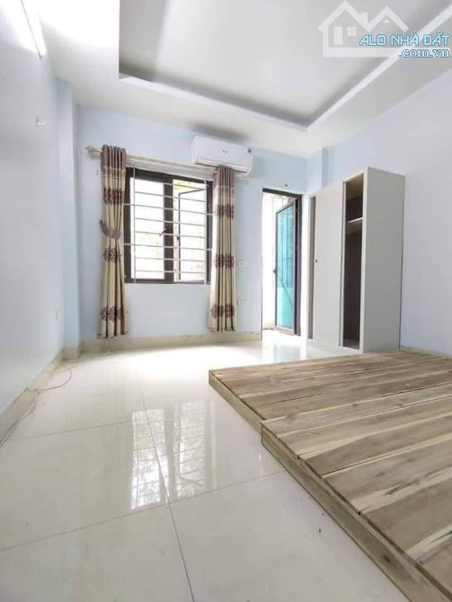 🌟 💥 TÂN TRIỀU - NHÀ LÔ GÓC 3 THOÁNG - Ô TÔ 4 CHỖ ĐỖ CỔNG - DÒNG TIỀN ỔN ĐỊNH🌟 - 2