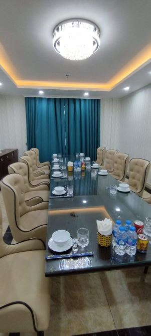 40 TỶ MẶT PHỐ NGUYỄN TRÃI 130m*8T* 4.5M MT VỈA HÈ, 200TR/THÁNG - 2