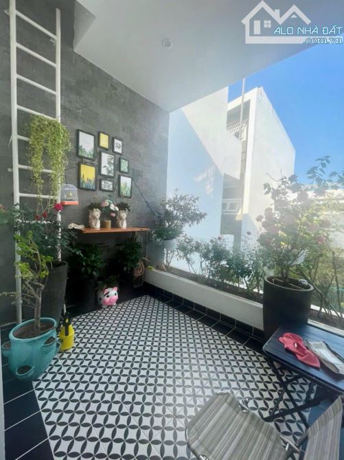 🔥 BÁN NHÀ 72M² GẦN CHỢ CÔ GIANG - 1 TRỆT 2 LẦU, HẺM Ô TÔ, PHÙ HỢP GIA ĐÌNH ĐÔNG NGƯỜI 🔥 - 3