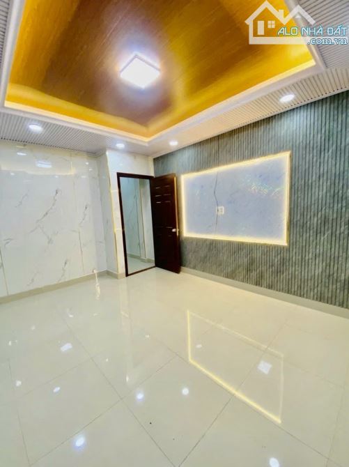 Nhà 2 Tầng Nở Hậu Xây Mới Đẹp 52M2, 3 Phòng Ngủ, đường NGUYỄN THỊ TẦN Quận 8 - 3