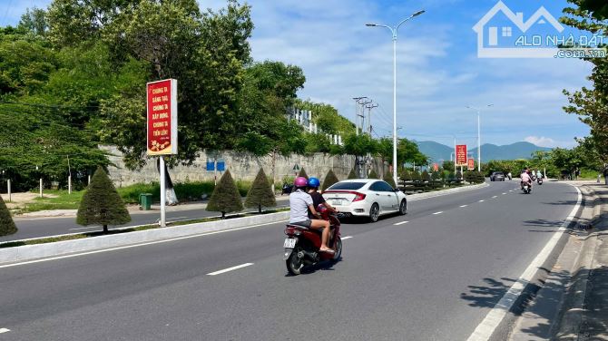 Bán đất Lô góc mặt tiền đường Phạm Văn Đồng, P.Vĩnh Thọ, Nha Trang 50,4m2 ( rộng 10,67m ) - 4