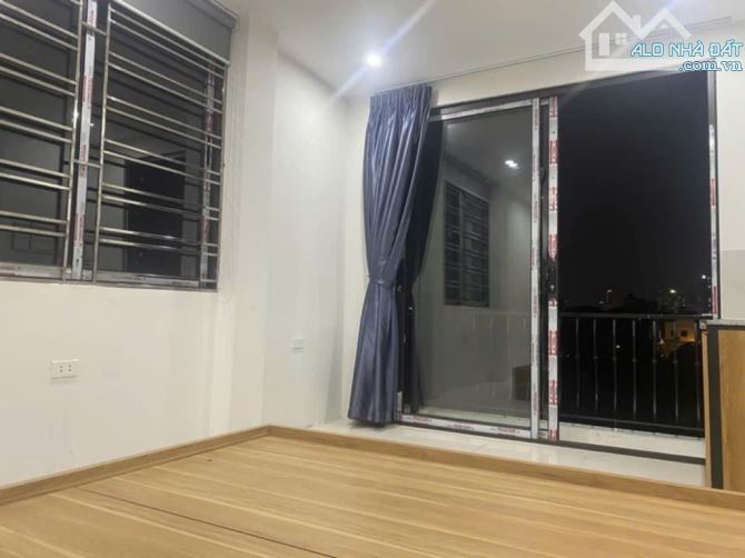 Bán nhà Phú Diễn, 40m², 5 tầng, MT 3.2m, 11.5 tỷ - Ô tô tránh, dòng tiền, full nội thất - 6