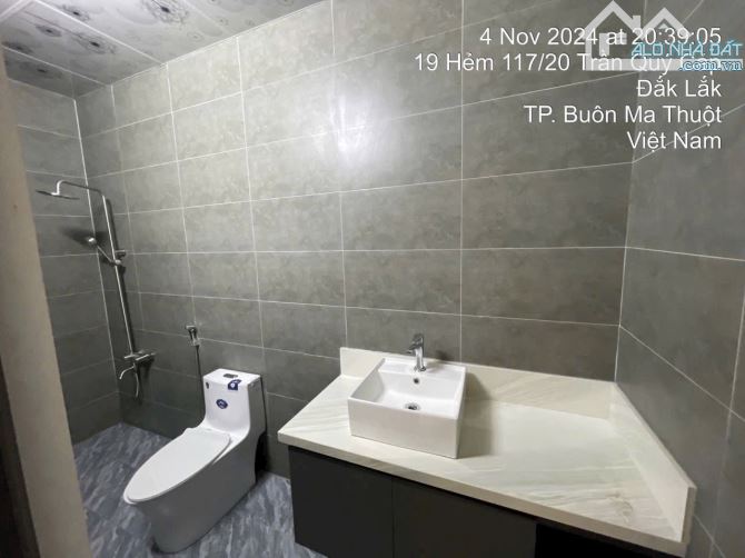 ☀️Bán Nhà mới Hẻm Trần Quý cáp full nội thất ⚘️Diện tích : 5x30m ⚘️Thổ cư 44m² ⚘️ Hướng : - 8