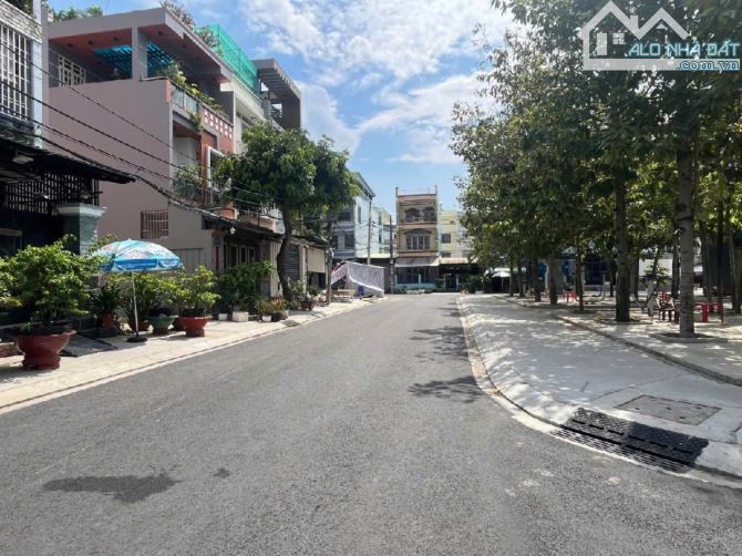 Bán nhà 4 tầng khu khu phân lô an dương vương quận 6 100m2 ngay đại lộ võ văn kiệt 8.x tỷ