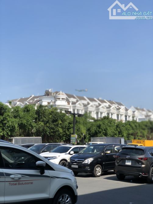 Bán căn góc Cityland Garden Hills vị trí hiếm