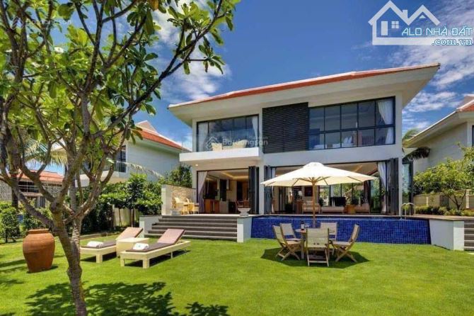 CC bán gấp căn Ocean Villa biển Đà Nẵng,giá rẻ hơn thị trường 5 tỷ 1 căn duy nhất.