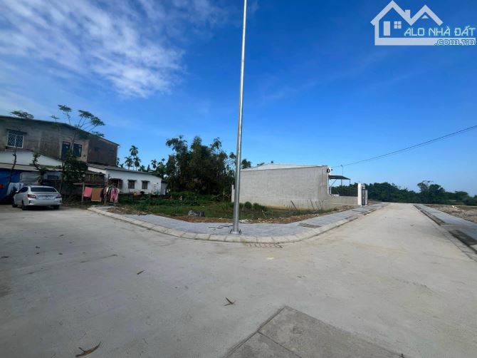 💰BÁN ĐẤT LÔ GÓC 165M² KQH TÂY TRÌ NHƠN SAU LƯNG TRƯỜNG MẦM NON VÀ TIỂU HỌC GIÁ CHỈ CÓ 102