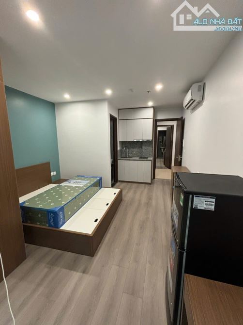 Cho Thuê CCMN 146 Trần Duy Hưng Cầu Giấy 30m2 Studio Cửa Sổ Ban Công Thang Máy Ô Tô Gần