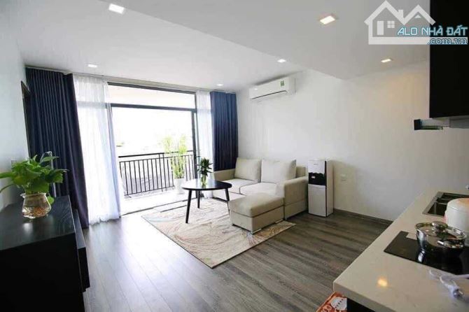 Bán nhà Võ Chí Công 52m2 – 7 Tầng – Thang máy – Ô tô vào nhà – Kinh doanh tốt – 26 tỷ .