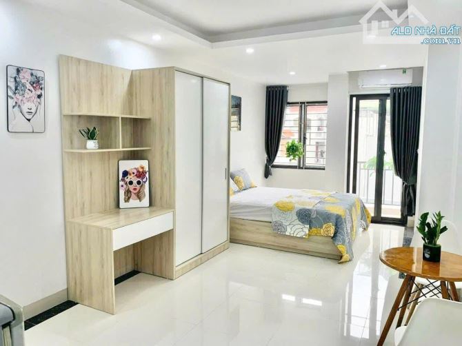 Hiếm: CCMN Khúc Thừa Dụ - 9 phòng kk - DT 50 triệu/th - 10m ô tô tránh - 45m - chỉ 10.9 tỷ