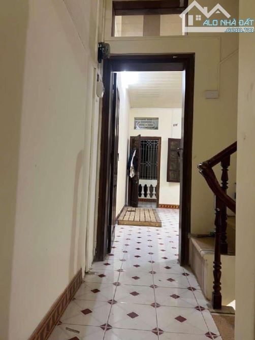 (HIẾM) Bán nhà phố Minh Khai - Hai Bà Trưng, Ô TÔ TRÁNH, ngay phố, 64m2 x 3 tầng, 16 tỷ - 1