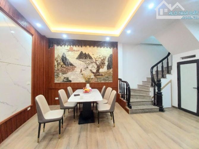 Khương trung nhà đẹp ở ngay: 45m, 4tầng, 5phòng, 3bước ô tô, thông sang đầm hồng, chỉ 7tỷ - 1