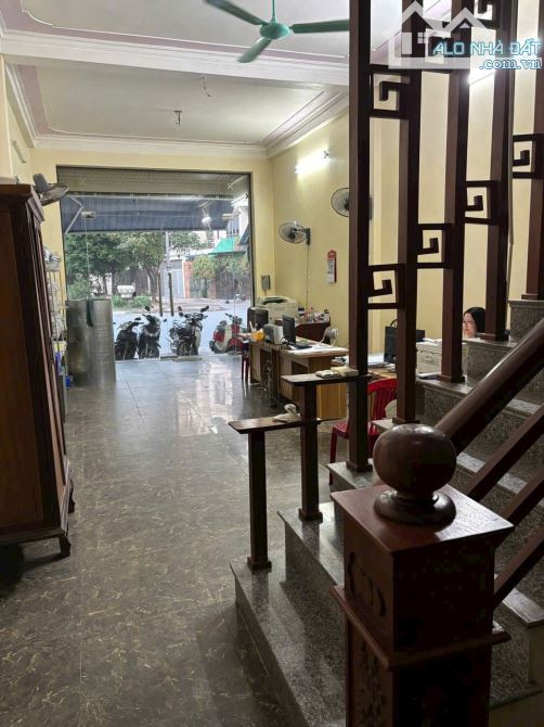BÁN NHÀ MẶT ĐƯỜNG TRẦN KHÁNH DƯ - 1