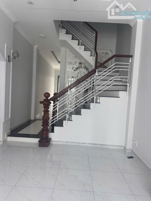 5 TẦNG - MẶT TIỀN BÁC ÁI-TÂN THÀNH- TÂN PHÚ- DT: 3.8*20M-( 75M2 ) -CHỈ  12 TỶ 0 - 1