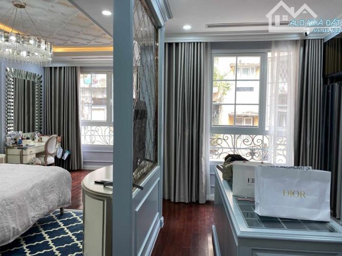 Bán nhà Võ Chí Công 52m2 – 7 Tầng – Thang máy – Ô tô vào nhà – Kinh doanh tốt – 26 tỷ . - 1