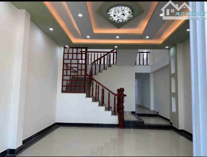 NHÀ ĐÔ ĐỐC LÂN - 100M2 -  3 TẦNG - RẺ NHẤT HÒA XUÂN - ĐƯỜNG 10,5M - NHÀ MỚI, Ở NGAY - 5.2T - 2