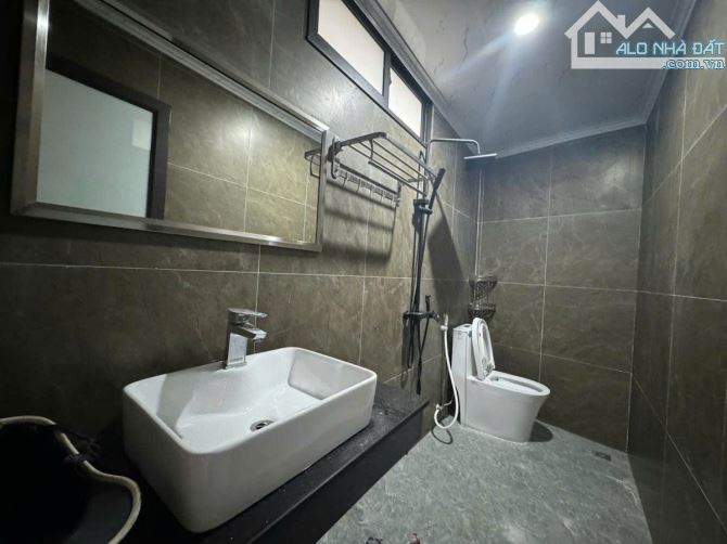 NHÀ MỚI XÃ ĐÀN - 60M2 - MT 8M - GẦN Ô TÔ - KINH DOANH - NGÕ THÔNG - GIÁ CHÀO 11 TỶ - 2